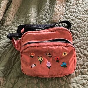 Rhubarb ditzy floral Baggu